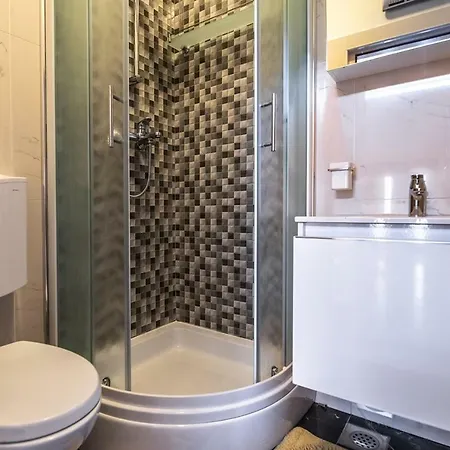 Cave Romane With Private Pool And Sea View Appartement Vinkuran