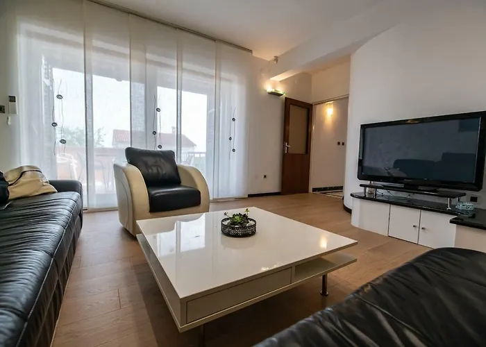 Cave Romane With Private Pool And Sea View *