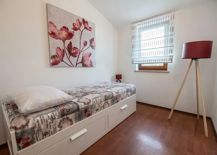 Cave Romane With Private Pool And Sea View