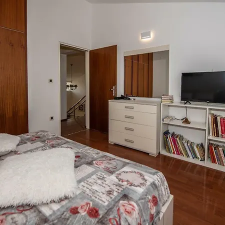 Cave Romane With Private Pool And Sea View Vinkuran