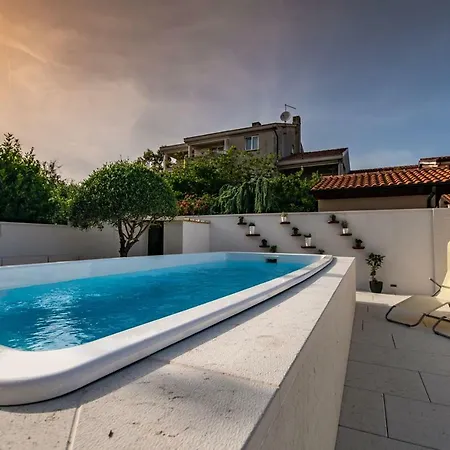 Cave Romane With Private Pool And Sea View Apartmán Vinkuran
