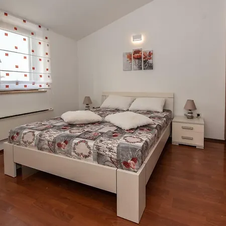 Cave Romane With Private Pool And Sea View Apartment Vinkuran