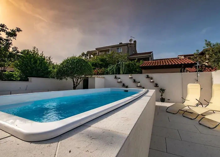 Cave Romane With Private Pool And Sea View Appartement Vinkuran